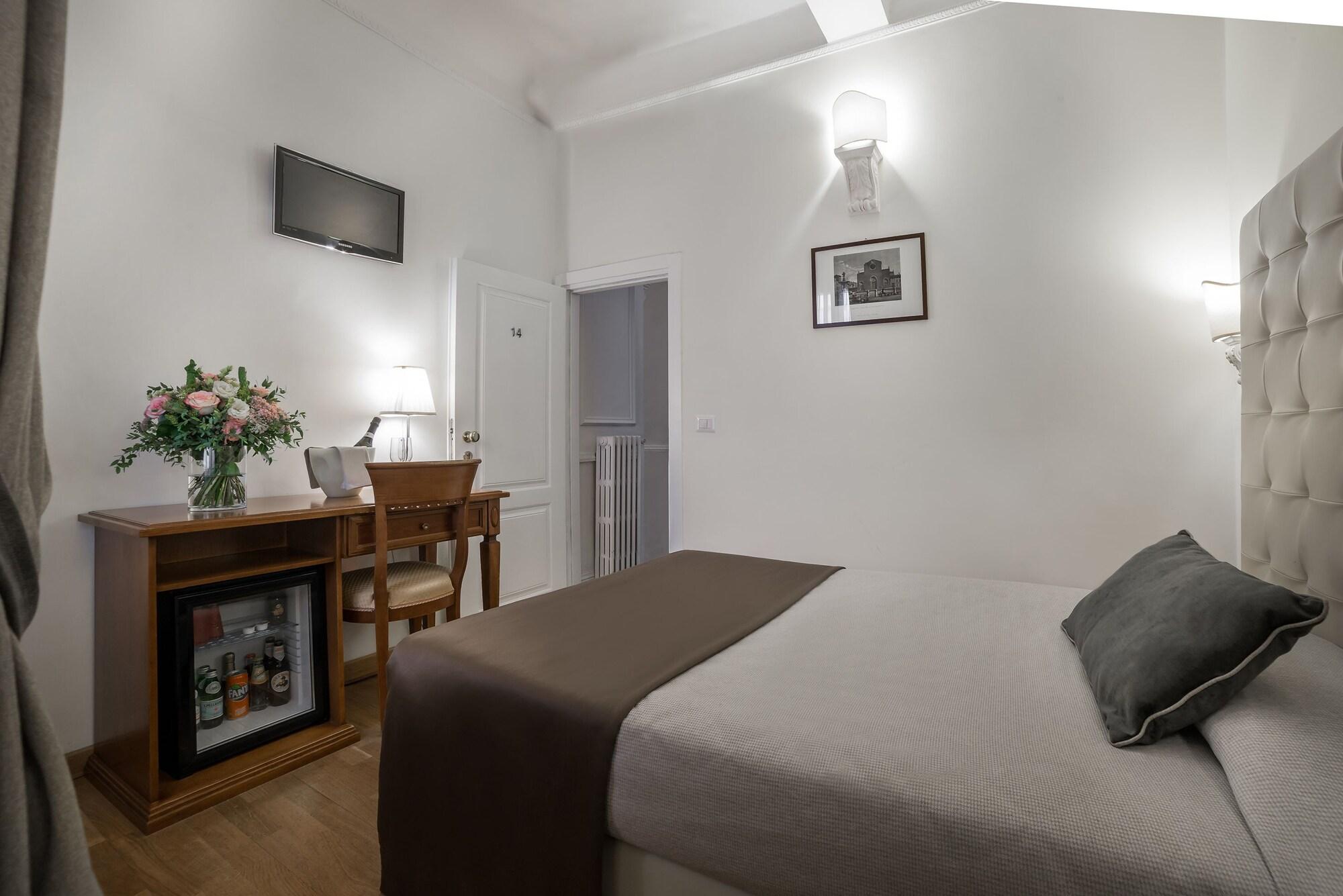 Hotel Bretagna Heritage - Alfieri Collezione Florence Buitenkant foto