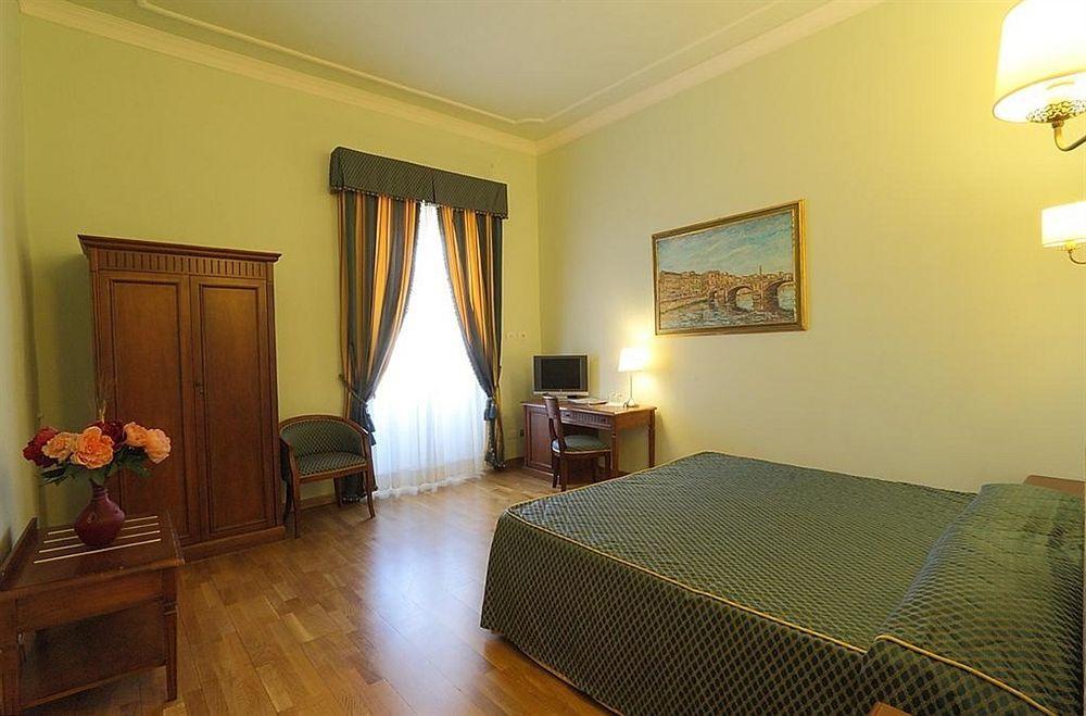 Hotel Bretagna Heritage - Alfieri Collezione Florence Buitenkant foto