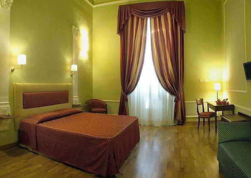 Hotel Bretagna Heritage - Alfieri Collezione Florence Buitenkant foto